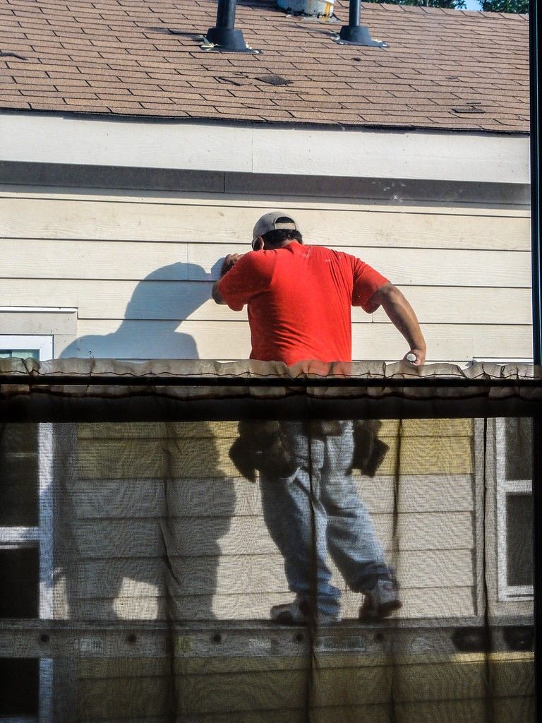 local roofer local contractor